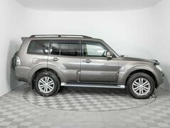Mitsubishi Pajero IV Рестайлинг 1, фото №4