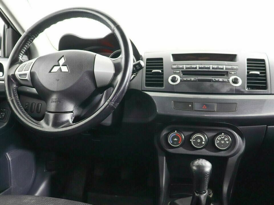 Mitsubishi Lancer X, фото №6