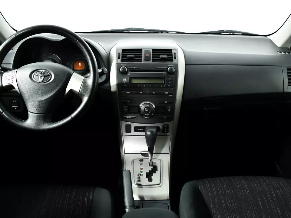Toyota Corolla, фото №11