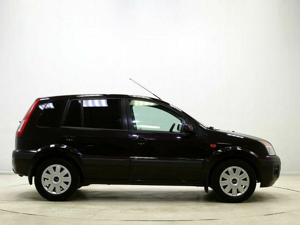 Ford Fusion, фото №2