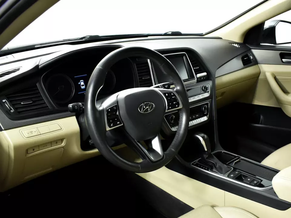 Hyundai Sonata, фото №12