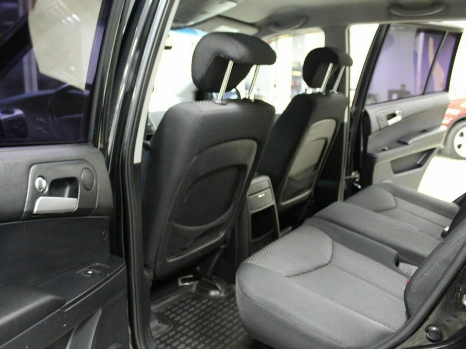 SsangYong Kyron I Рестайлинг, фото №9