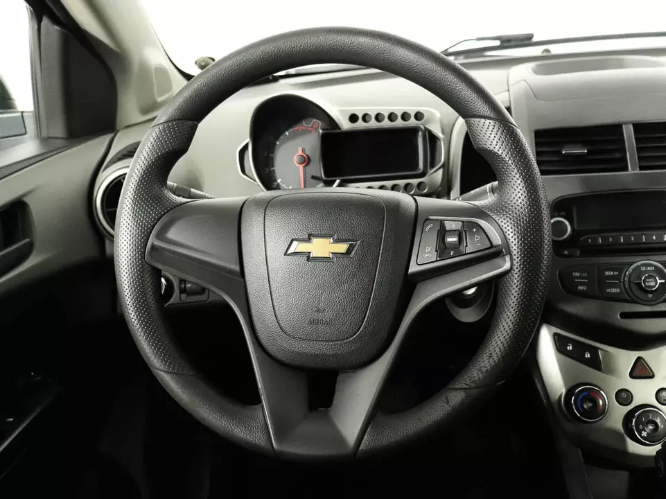 Chevrolet Aveo, фото №9