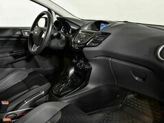 Ford Fiesta Mk6 Рестайлинг, фото №5