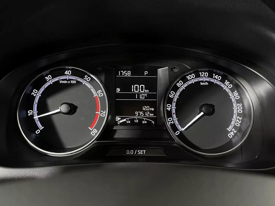 Skoda Rapid, фото №11