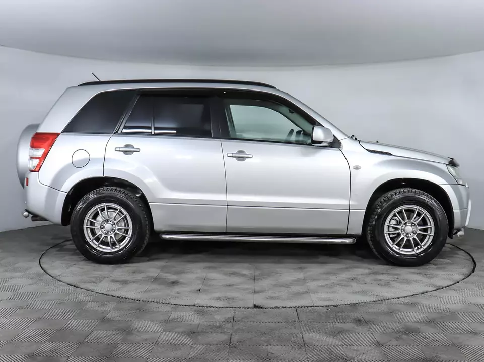 Suzuki Grand Vitara, фото №4