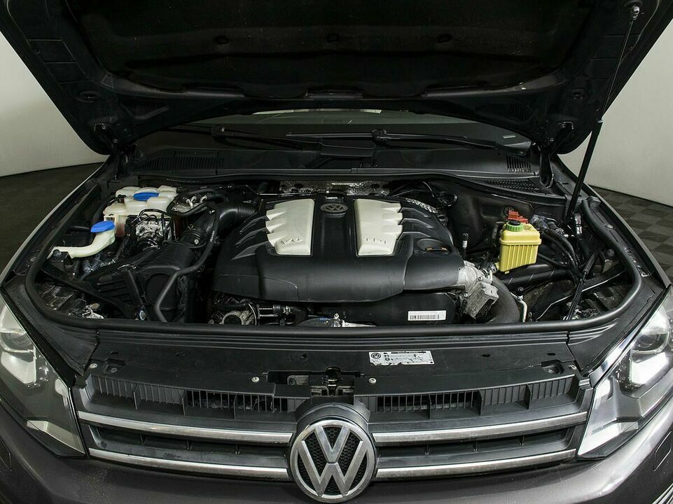 Volkswagen Touareg, фото №15