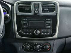 Renault Logan II, фото №7