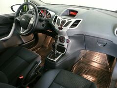 Ford Fiesta Mk6, фото №4