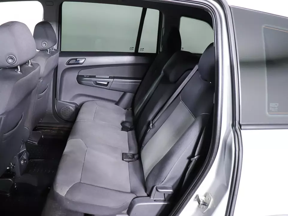 Opel Zafira, фото №12
