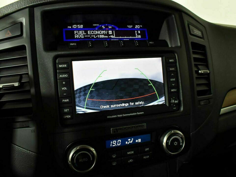 Mitsubishi Pajero IV, фото №10