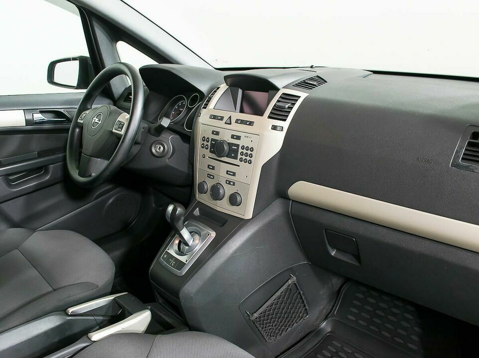 Opel Zafira, фото №5