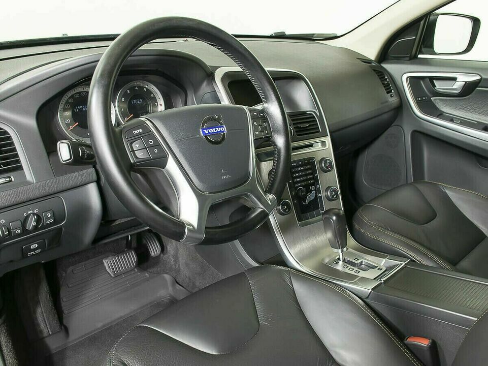 Volvo XC60 I, фото №6