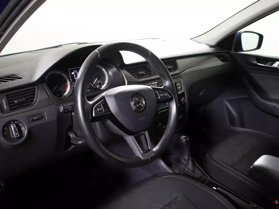 Skoda Rapid, фото №14