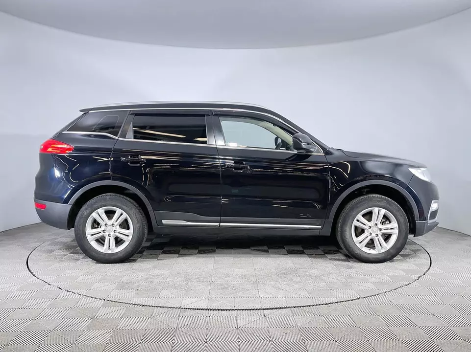 Geely Atlas, фото №4