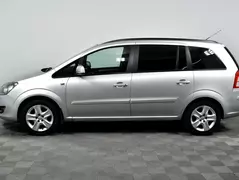 Opel Zafira, фото №8