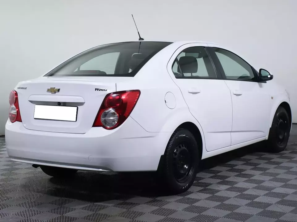 Chevrolet Aveo, фото №5