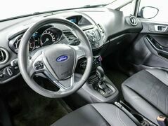 Ford Fiesta Mk6 Рестайлинг, фото №5