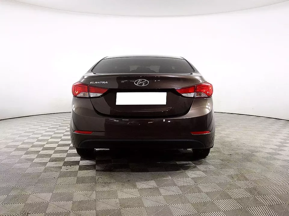 Hyundai Elantra, фото №6