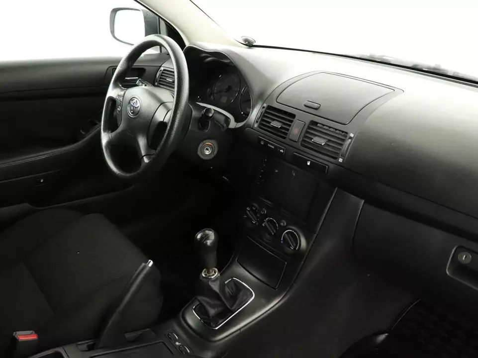 Toyota Avensis, фото №7