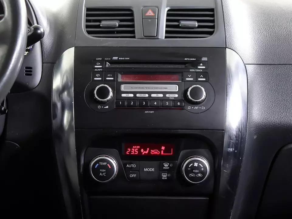 Suzuki SX4, фото №15
