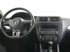 Volkswagen Jetta VI, фото №5