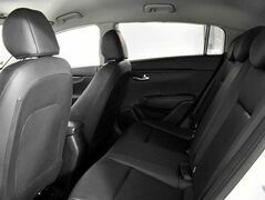 Kia rio x (x-line) акпп 2018 с пробегом 82 990 км, фото №5