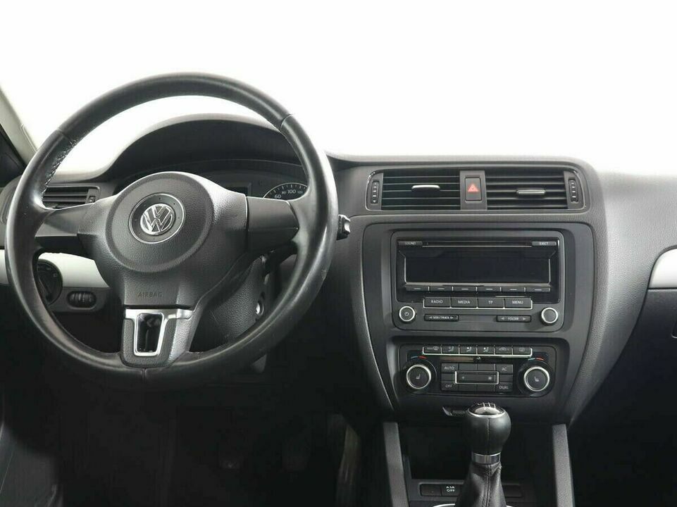 Volkswagen Jetta VI, фото №5