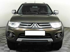 Mitsubishi pajero sport акпп 2014 с пробегом 82 300 км, фото №2
