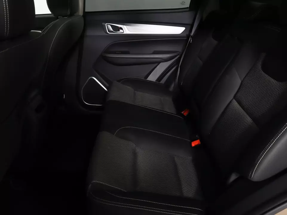 Geely Emgrand X7, фото №16