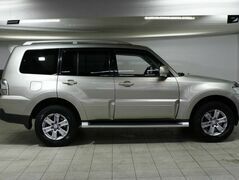 Mitsubishi Pajero IV, фото №4