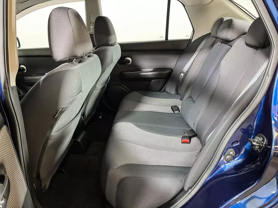 Nissan Tiida, фото №10