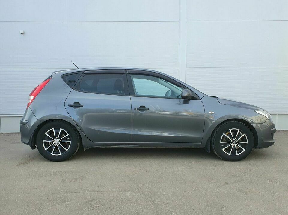 Hyundai i30 I, фото №2