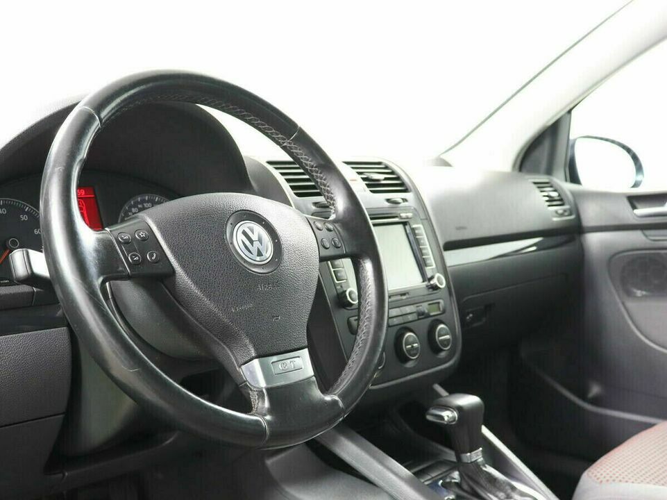 Volkswagen Golf VI, фото №9