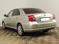Toyota Avensis, фото №2