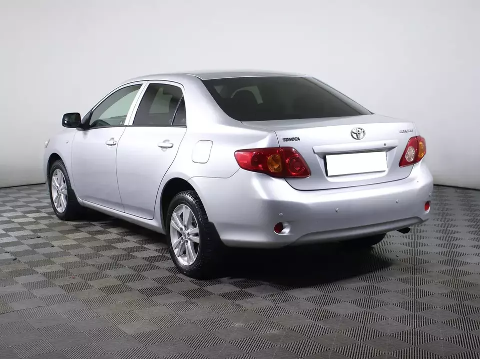 Toyota Corolla, фото №7