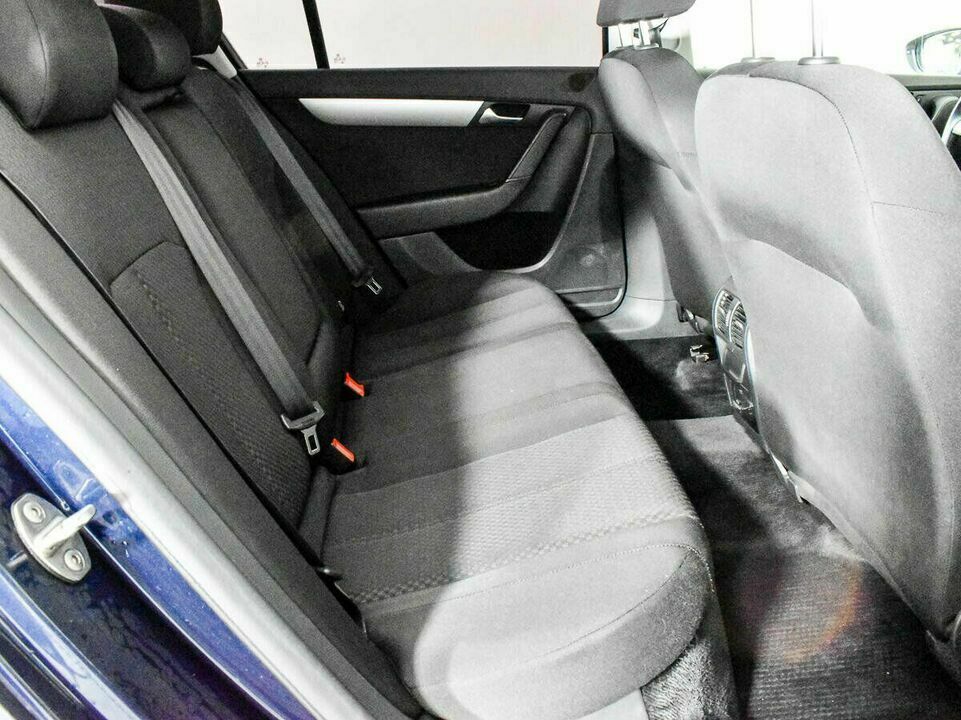 Volkswagen Passat B7, фото №7