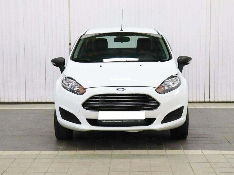 Ford Fiesta Mk6 Рестайлинг, фото №1