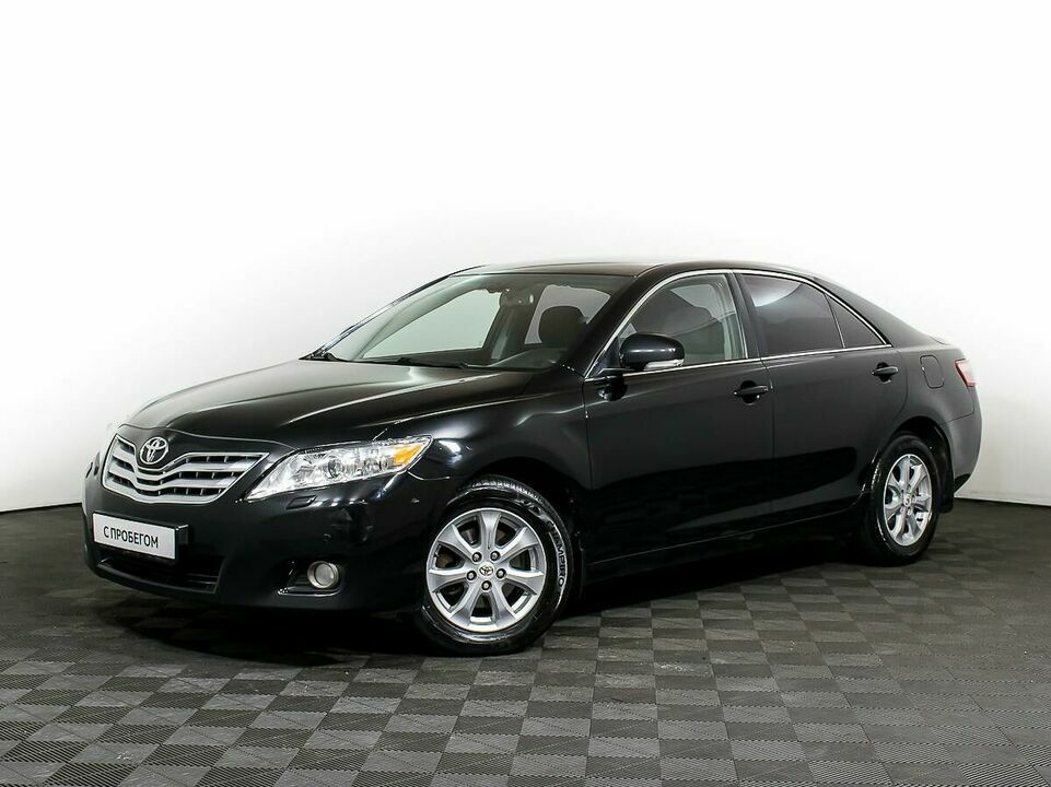 Toyota Camry, фото №1