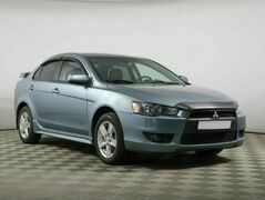 Mitsubishi Lancer X, фото №2