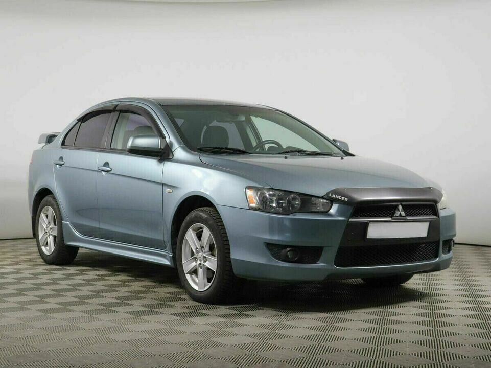 Mitsubishi Lancer X, фото №2