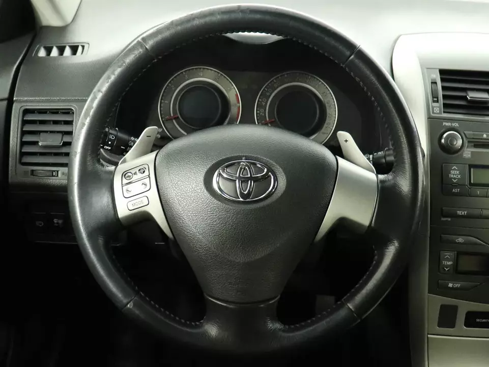 Toyota Corolla, фото №9
