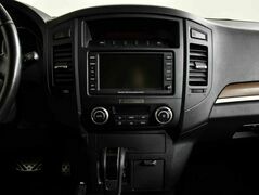 Mitsubishi Pajero IV, фото №9