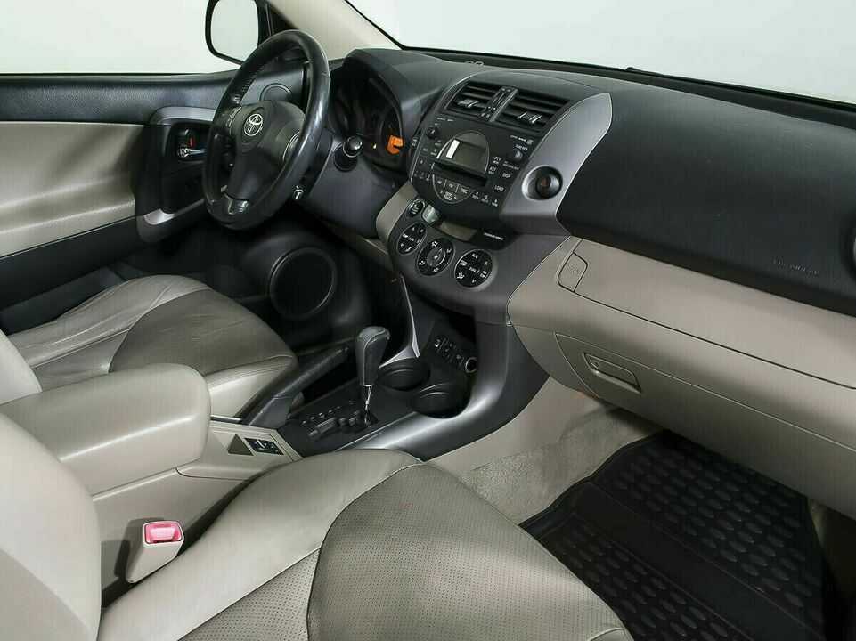 Toyota RAV4 III (XA30), фото №8