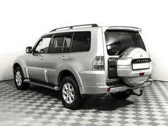 Mitsubishi Pajero IV, фото №5