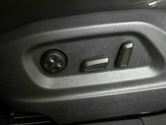 Volkswagen Tiguan 2.0 Автомат, фото №10