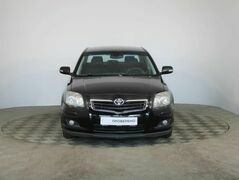 Toyota Avensis, фото №2
