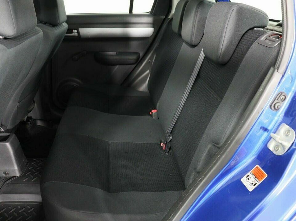 Suzuki Swift III, фото №6