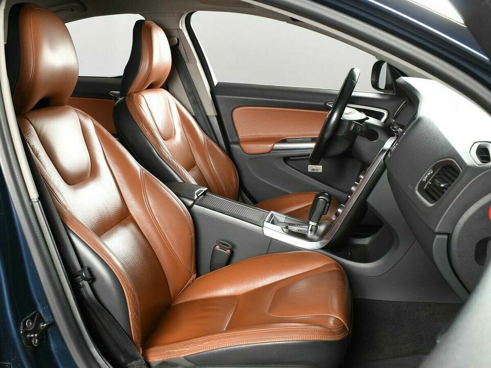 Volvo S60 II, фото №6