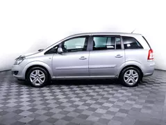 Opel Zafira, фото №8